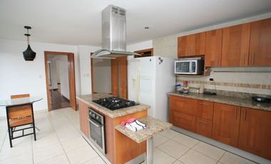 EN VENTA: PENTHOUSE EXCLUSIVO CON VISTAS PANORÁMICAS EN BELLAVISTA