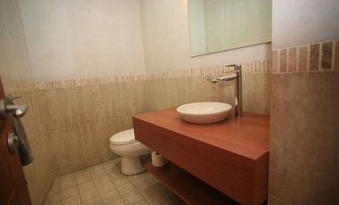 EN VENTA: PENTHOUSE EXCLUSIVO CON VISTAS PANORÁMICAS EN BELLAVISTA
