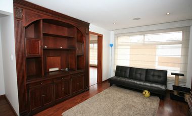 EN VENTA: PENTHOUSE EXCLUSIVO CON VISTAS PANORÁMICAS EN BELLAVISTA
