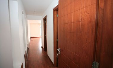 EN VENTA: PENTHOUSE EXCLUSIVO CON VISTAS PANORÁMICAS EN BELLAVISTA