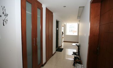 EN VENTA: PENTHOUSE EXCLUSIVO CON VISTAS PANORÁMICAS EN BELLAVISTA