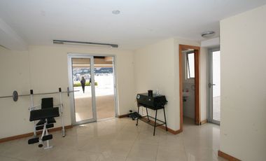EN VENTA: PENTHOUSE EXCLUSIVO CON VISTAS PANORÁMICAS EN BELLAVISTA
