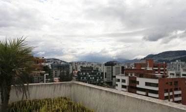 EN VENTA: PENTHOUSE EXCLUSIVO CON VISTAS PANORÁMICAS EN BELLAVISTA