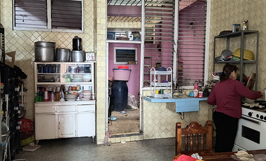 Casa de tres niveles y seis recamaras en Iguala, Guerrero