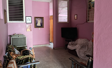 Casa de tres niveles y seis recamaras en Iguala, Guerrero