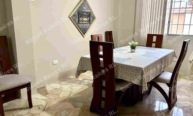 CASA EN VENTA CIUDADELA VERNAZA NORTE, SECTOR MALL DEL SOL, NORTE DE GUAYAQUIL