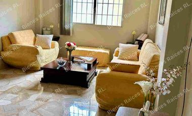 CASA EN VENTA CIUDADELA VERNAZA NORTE, SECTOR MALL DEL SOL, NORTE DE GUAYAQUIL