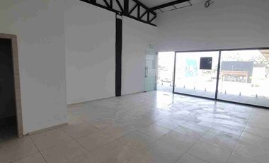 En alquiler estratégico local Planta alta en Plaza Sevilla, La Joya Daule