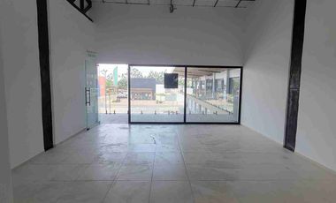 En alquiler estratégico local Planta alta en Plaza Sevilla, La Joya Daule