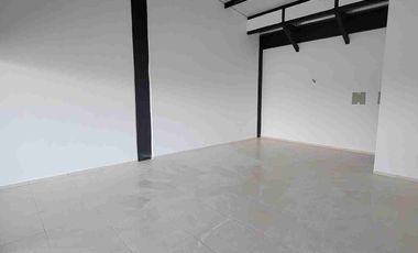 En alquiler estratégico local Planta alta en Plaza Sevilla, La Joya Daule