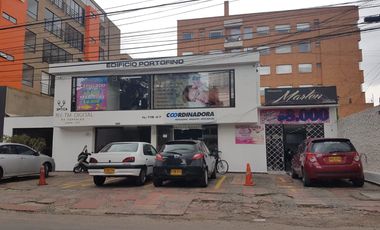 OFICINA O CONSULTORIO CON JARDIN EN UNICENTRO
