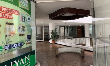 ESPACIO DE ISLA PARA ARRIENDO O VENTA PISO DOS CERCA UNICENTRO