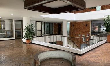 ESPACIO DE ISLA PARA ARRIENDO O VENTA PISO DOS CERCA UNICENTRO