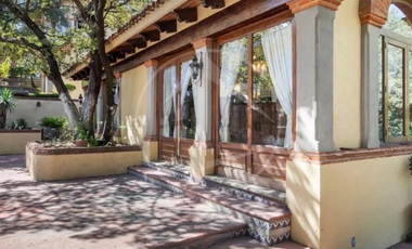 RESIDENCIA ESPECTACULAR DE LUJO EN HACIENDA DE VALLESCONDIDO