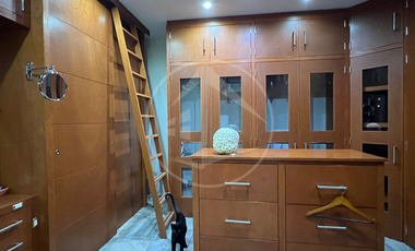 CASA ESPECTACULAR EN VENTA EN CLUB DE GOLF VALLESCONDIDO