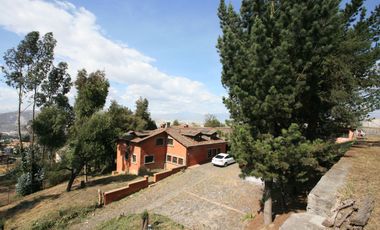 Gran Propiedad Comercial en Venta: Zona de Alto Crecimiento en Quito
