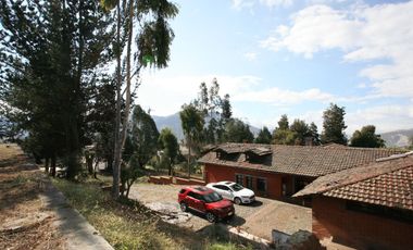 Gran Propiedad Comercial en Venta: Zona de Alto Crecimiento en Quito