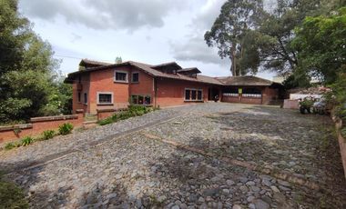 Gran Propiedad Comercial en Venta: Zona de Alto Crecimiento en Quito