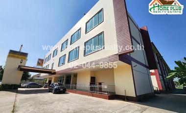 โรงแรม2อาคาร เชื่อมติดกันใกล้สนามบินอุดรธานี จังหวัดอุดรธานี เนื้อที่ 1 ไร่ 1 งาน 33.5 ตารางวา