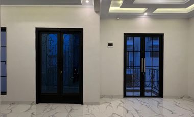 Dijual Rumah 2.5 Lantai Siap Huni Di Jagakarsa Jakarta selatan