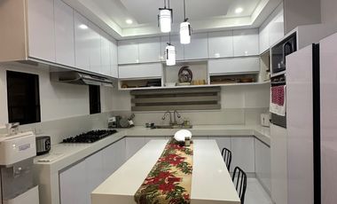 For Sale 5 Bedroom House and Lot In Telebastagan San Fernando, Pampanga