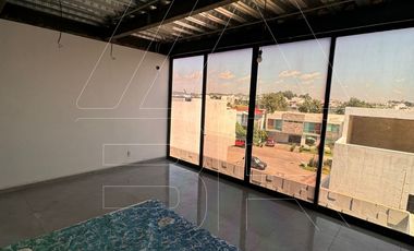 RESIDENCIA DE LUJO EN VALLE IMPERIAL