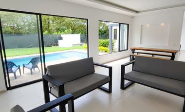 Casa campestre con piscina.  acacias, meta