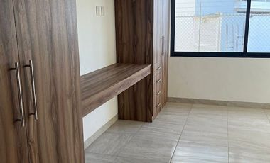 VENTA DE CASA NUEVA EN GRAN JARDIN
