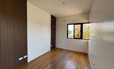 Elegant  BrandNew House & Lot For Sale In Grand Parkplace Village Imus Cavite