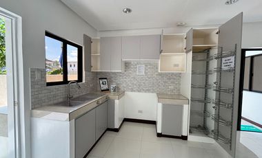 Elegant  BrandNew House & Lot For Sale In Grand Parkplace Village Imus Cavite