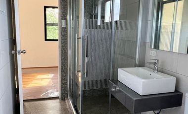 Single Attached House & Lot For Sale In Grand ParkPlace Imus Cavite