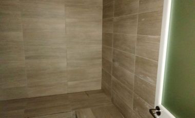 Local comercial en alquiler en Cdla. Guayacanes