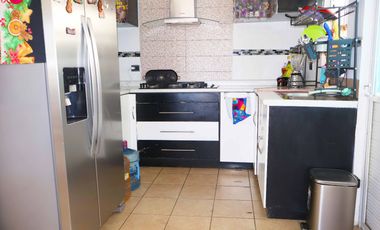 Casa en venta, Fraccionamiento Paseo del Roble N. 31,San Francisco Ocotlán, Puebla.