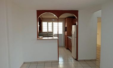 CASA EN VENTA DENTRO DE COTO GEOVILLAS LA ARBOLADA PLUS, TLAJOMULCO DE ZUÑIGA