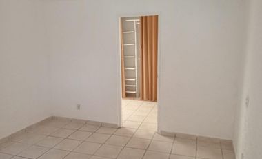 CASA EN VENTA DENTRO DE COTO GEOVILLAS LA ARBOLADA PLUS, TLAJOMULCO DE ZUÑIGA