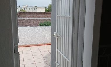 CASA EN VENTA DENTRO DE COTO GEOVILLAS LA ARBOLADA PLUS, TLAJOMULCO DE ZUÑIGA