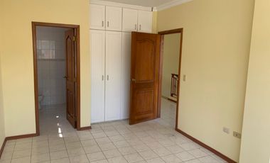 Portofino, Alquilo Linda Casa con 3 dormitorios
