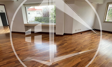 EXCLUSIVA RESIDENCIA CON EXCELENTES ACABADOS EN REAL DEL COUNTRY, LOMAS COUNTRY CLUB.