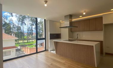 SUITE VACIA EN RENTA, NARANCAY, SECTOR FERRETERIA CONTINENTAL