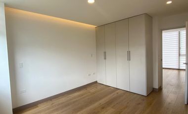 SUITE VACIA EN RENTA, NARANCAY, SECTOR FERRETERIA CONTINENTAL