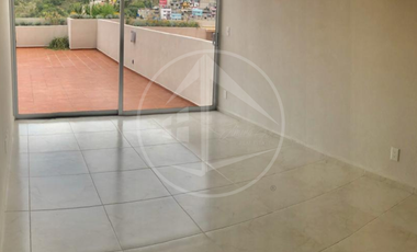 Departamento Exclusivo en Bosque Real con Vista al Campo de Golf