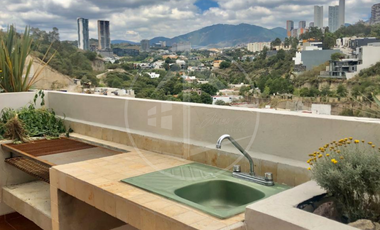 Departamento Exclusivo en Bosque Real con Vista al Campo de Golf