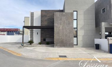 CASA EN VENTA EN FRACCIONAMIENTO VIENNA