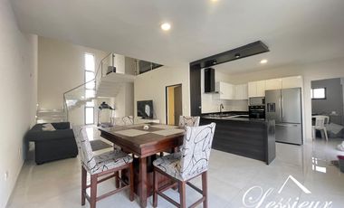CASA EN VENTA EN FRACCIONAMIENTO VIENNA