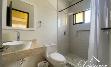 CASA EN VENTA EN FRACCIONAMIENTO VIENNA