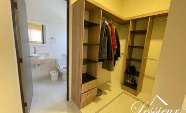 CASA EN VENTA EN FRACCIONAMIENTO VIENNA