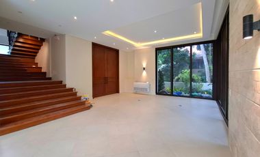 FOR SALE: BRAND NEW 2-STOREY AYALA ALABANG HOUSE
