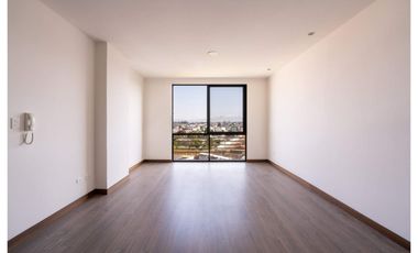 Venta de departamento en Tumbaco, cerca a la Av. Interoceánica, Ruta Viva, centros comerciales y bancos.