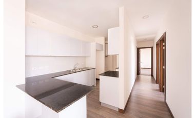 Venta de departamento en Tumbaco, cerca a la Av. Interoceánica, Ruta Viva, centros comerciales y bancos.