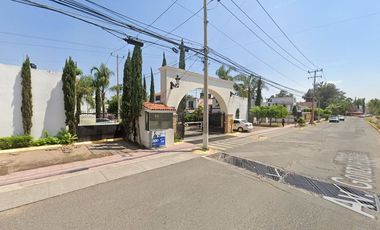 OPORTUNIDAD!! Remate Bancario, Los Olivos II, San Pedro Tlaquepaque, Jalisco